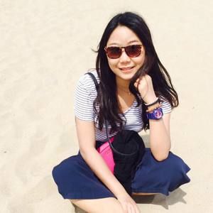 Meet your Posher, Yanji